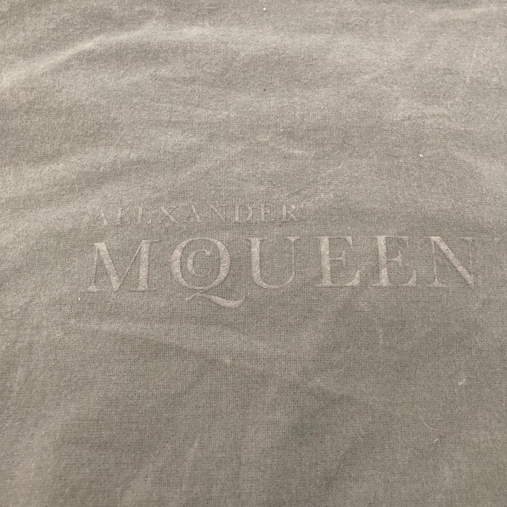 Alexander McQueen Elvie Bag - Picture 12 of 12